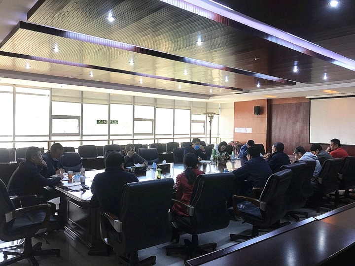 省属国有企业专职外部董事寸延峰、、、伍显清一行到先锋煤业调研