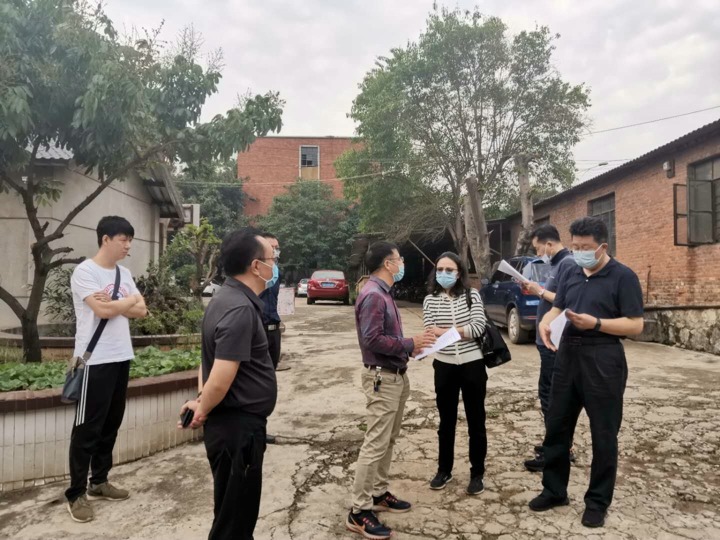 省属国有企业专职外部董事夏蜀、、寸延峰、、伍显清一行到解化化工分公司调研