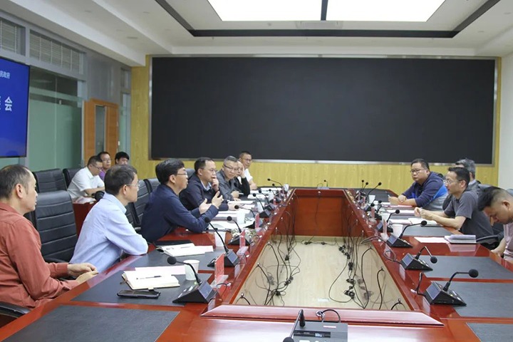 云煤（太阳集团城网站2018）集团与开远市政府举行座谈会