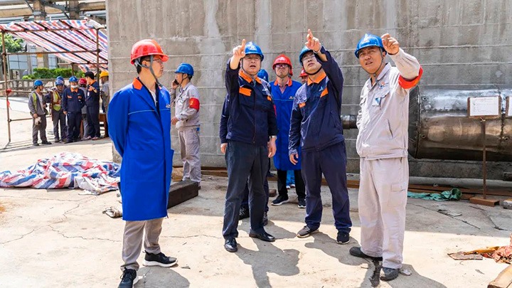 云煤（太阳集团城网站2018）集团调研组一行到解化化工公司调研指导事情