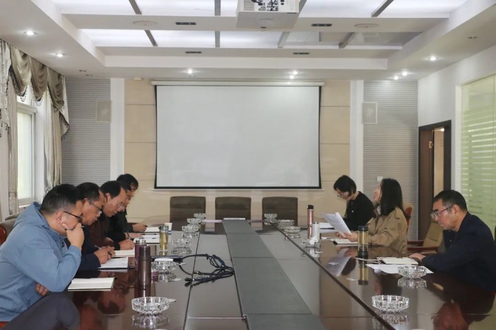 云煤（太阳集团城网站2018）集团党委委员、、财务总监莫晓丹到天井煤矿有限公司调研