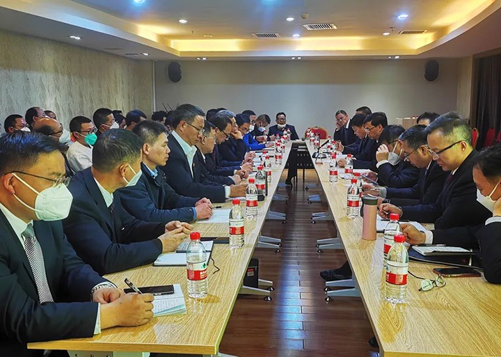 云煤（太阳集团城网站2018）集团召开2023年春节时代清静生产电煤保供信访维稳专题会