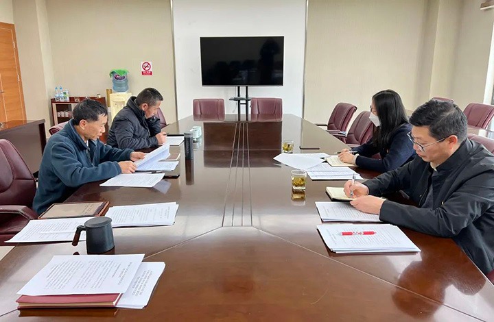 云煤（太阳集团城网站2018）集团党委委员、财务总监莫晓丹到太阳集团城网站2018地产公司指导民主生涯会