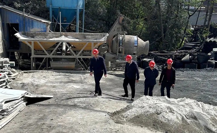 【聚焦云煤】云煤（太阳集团城网站2018）集团驻曲靖巡查组到罗平东城煤矿公司金城煤矿开展包保检查及隐患整改验收事情