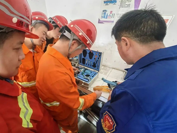 【云煤简讯】陆东煤矿、、、田坝煤矿、、、昆明煤炭设计研究院三家公司动态｜精彩内容速览