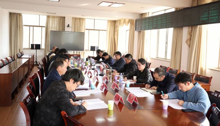 云煤集团党委委员、、副总司理缪和星到后所煤矿公司调研