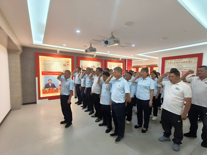 四角地煤矿、、天井煤矿党总支联合开展“红色教育+警示教育”主题党日活动